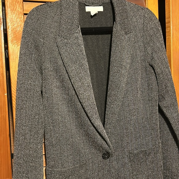 Size 4 Black & Silver Patterned Jacket - H&M - Picture 2 of 2